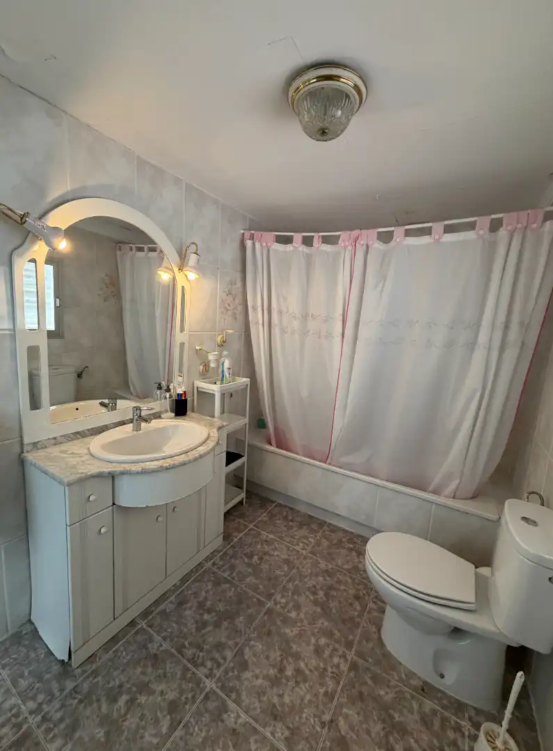 Baño de Casa o chalet en venta en Úbeda con Terraza y Balcón