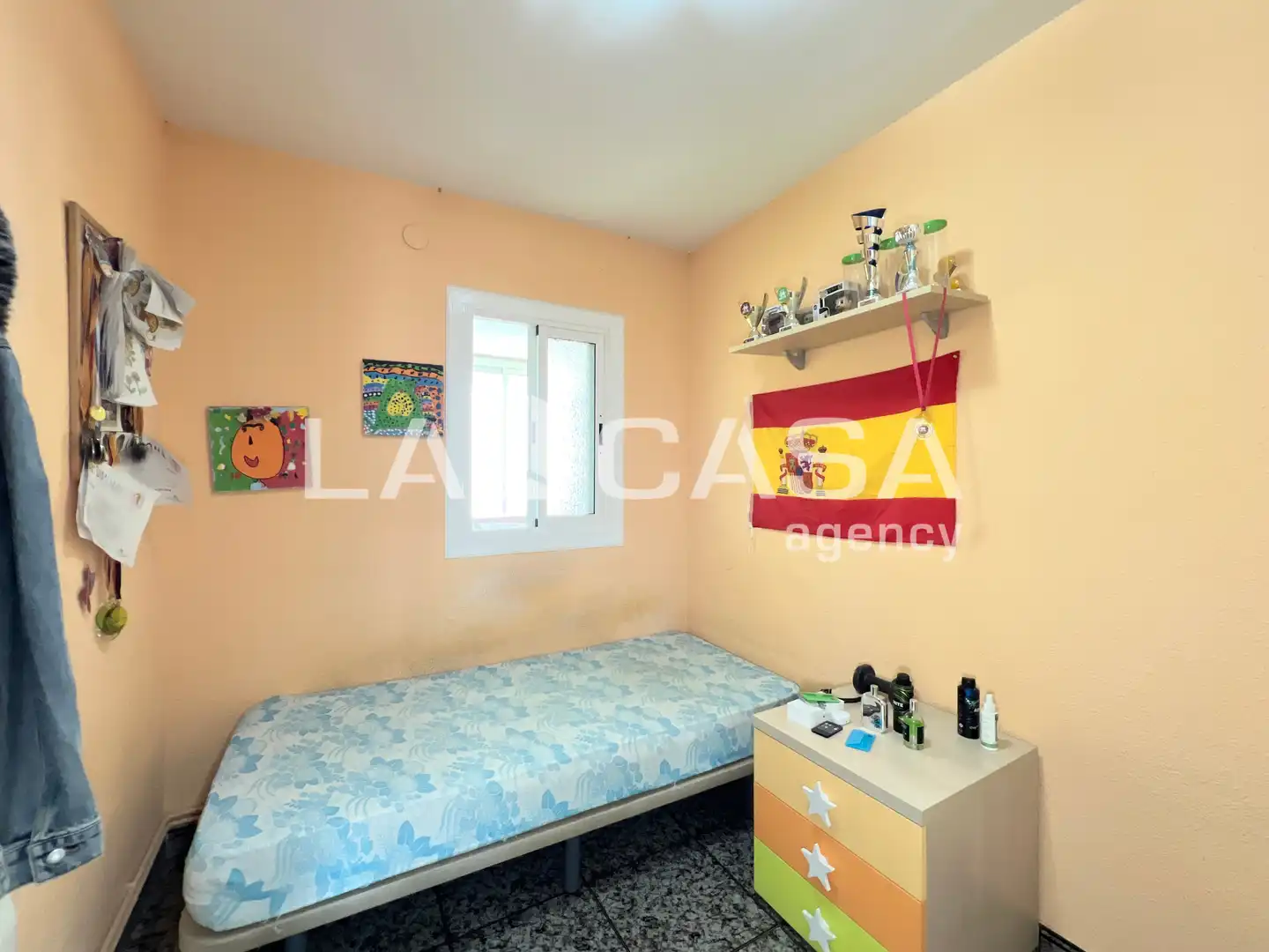 Habitación de Casa o chalet en venta en Badalona con Calefacción y Terraza