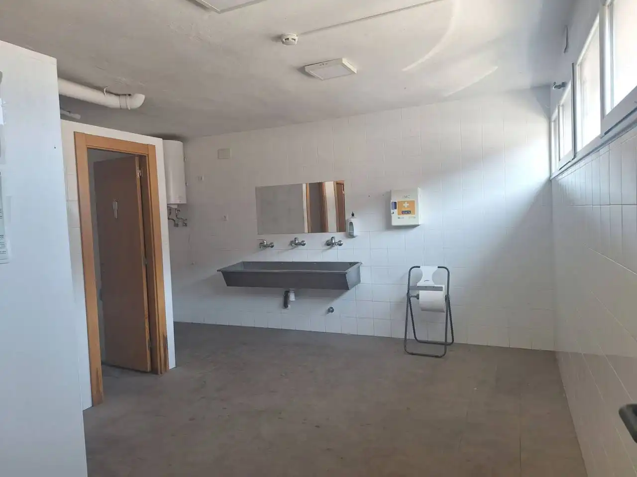 Nave industrial de alquiler en PeroGranda, La Pola Siero
