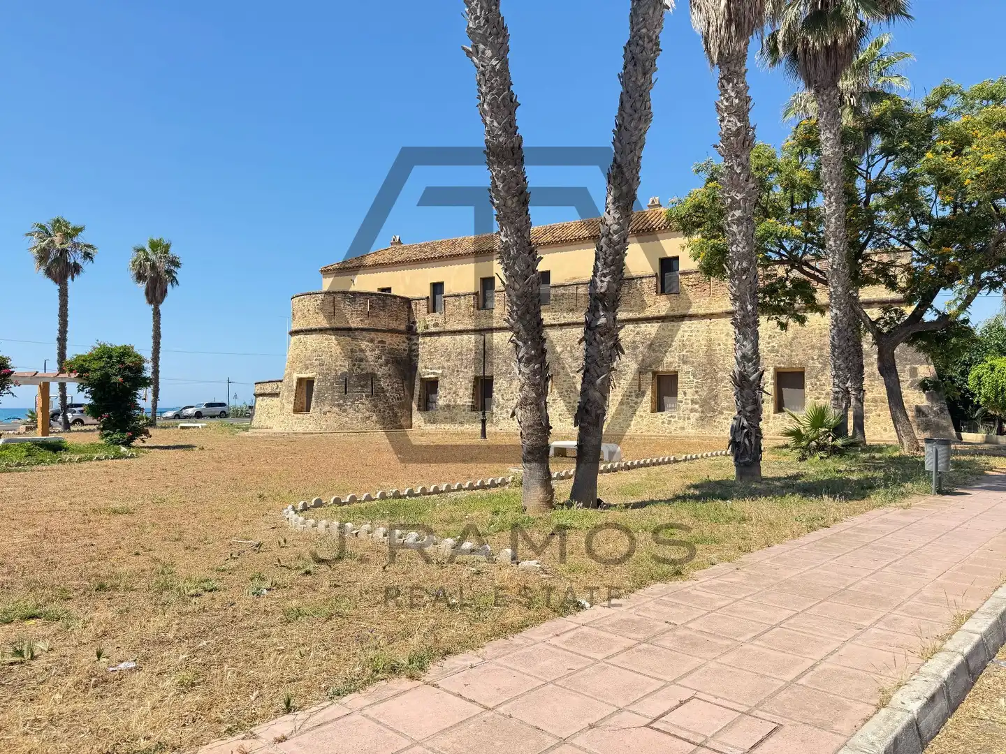 Casa con piscina in vendita a Reino unidos, imagen 23