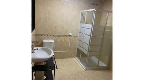 Foto 5 de Casa adosada de alquiler en Mejostilla, Cáceres Capital