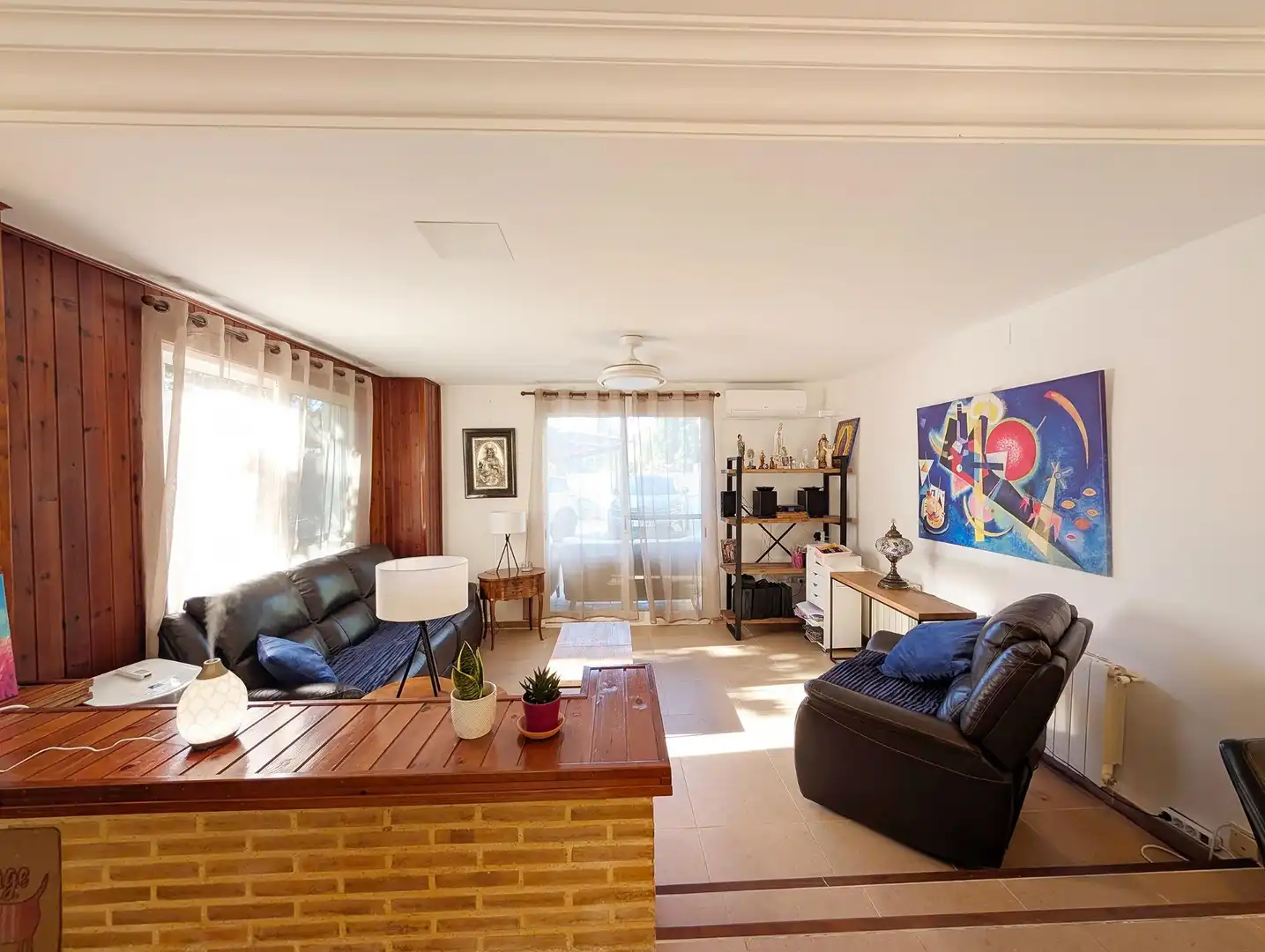Sala d'estar de Casa o xalet en venda en Puçol amb Aire condicionat, Calefacció i Jardí privat