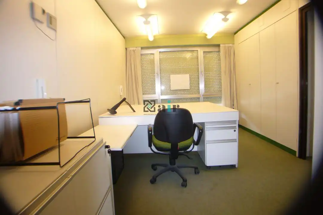 Büro mit Aufzug zur Miete in Logroño - Avenida de La Rioja, imagen 3