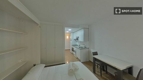 Foto 5 de Piso de alquiler en Arrancapins, Valencia Capital