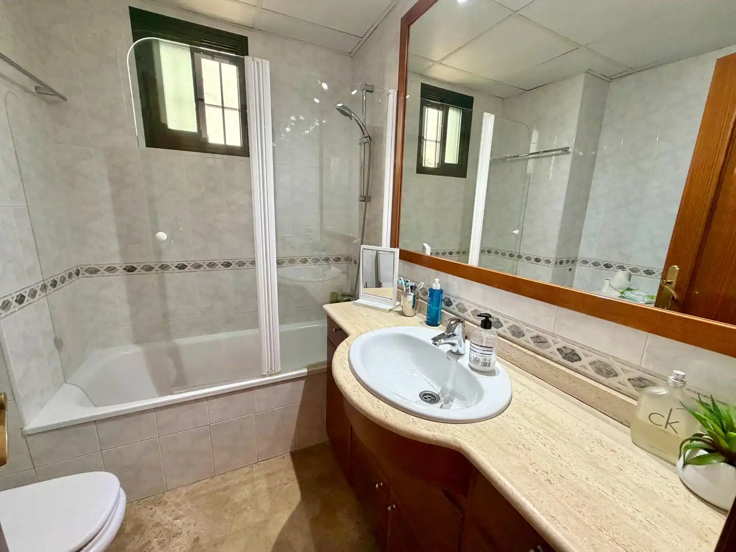 Bajo con piscina en venta en Noroeste, imagen 13