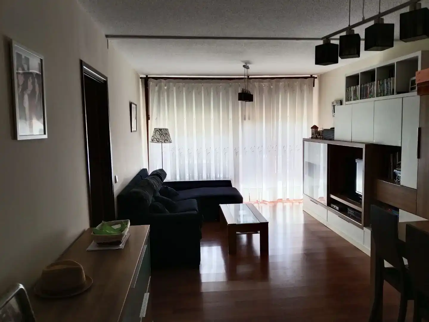 Sala d'estar de Pis en venda en Ezcaray amb Piscina i Balcó