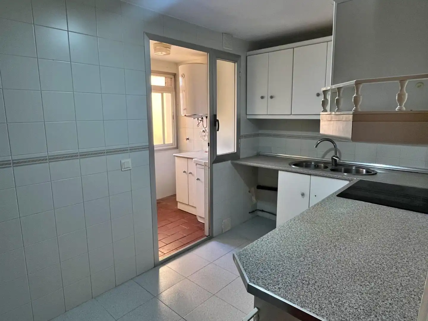 Cocina de Piso en venta en Rincón de la Victoria con Aire acondicionado, Terraza y Piscina comunitaria