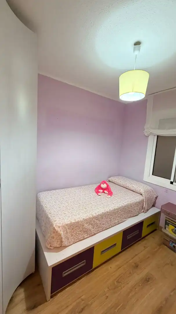 Habitación de Piso en venta en Badalona con Aire acondicionado