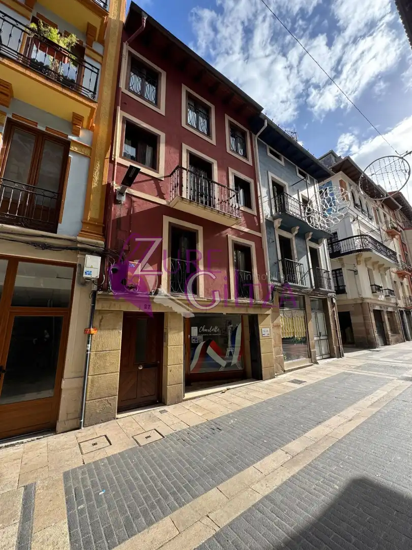 Vista exterior de Pis en venda en Durango, Bizkaia