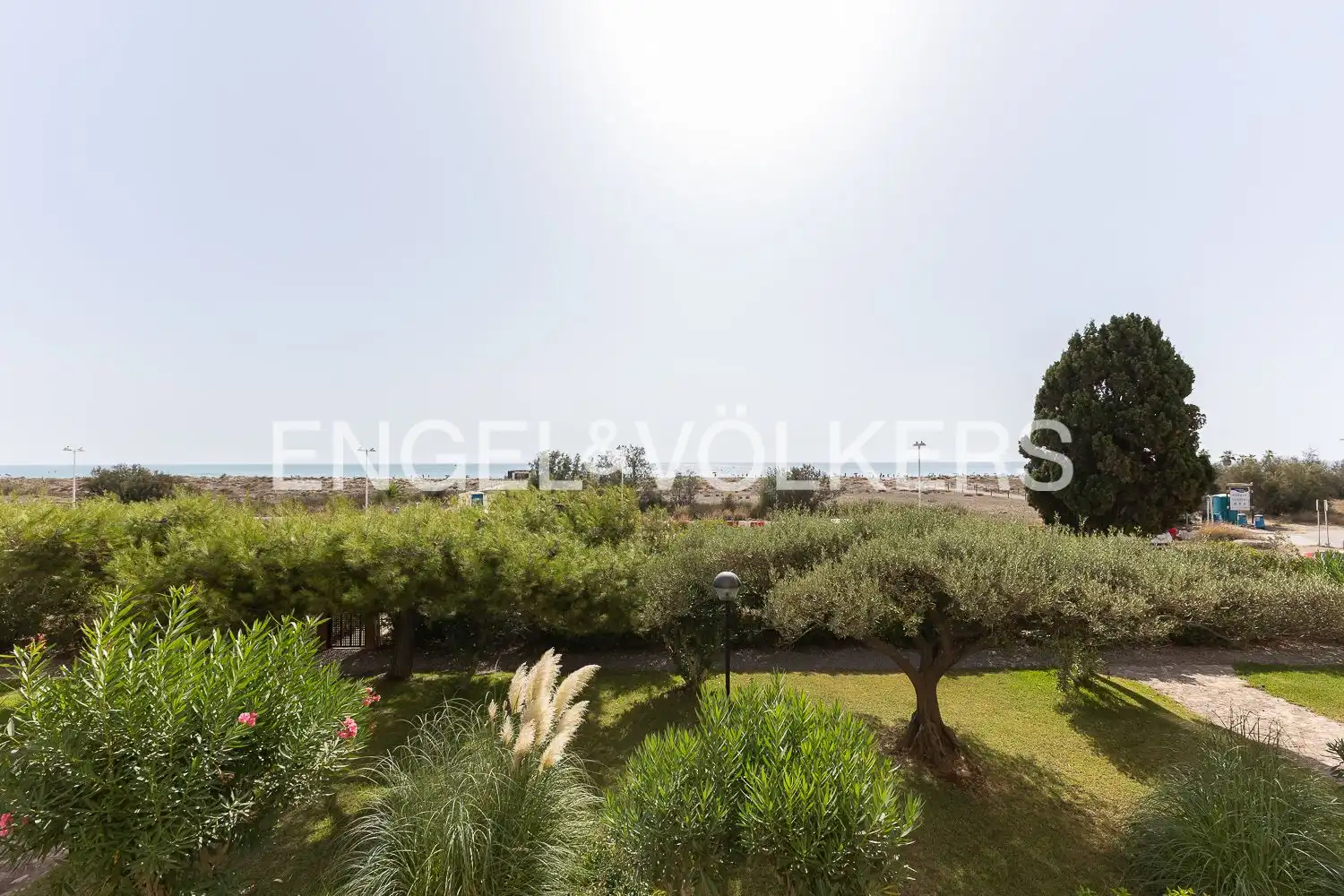 Terrassa de Pis de lloguer en Canet d'En Berenguer amb Calefacció, Jardí privat i Moblat