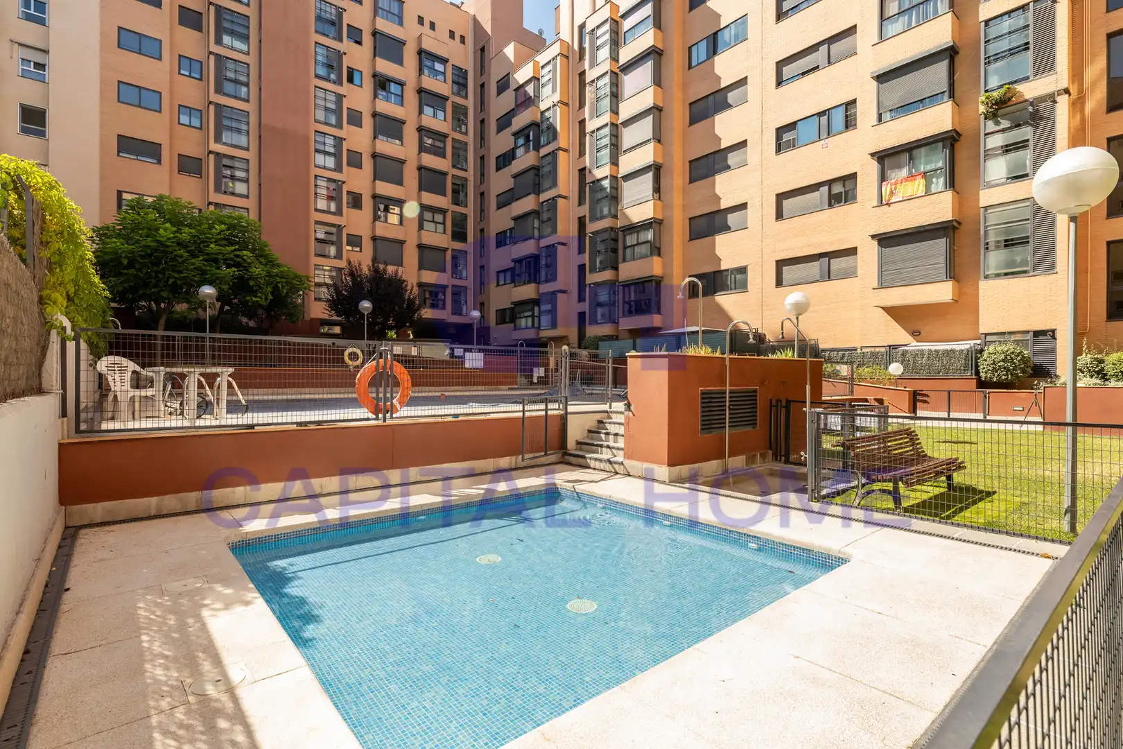 Piscina de Pis en venda en Madrid amb Aire condicionat, Calefacció i Traster