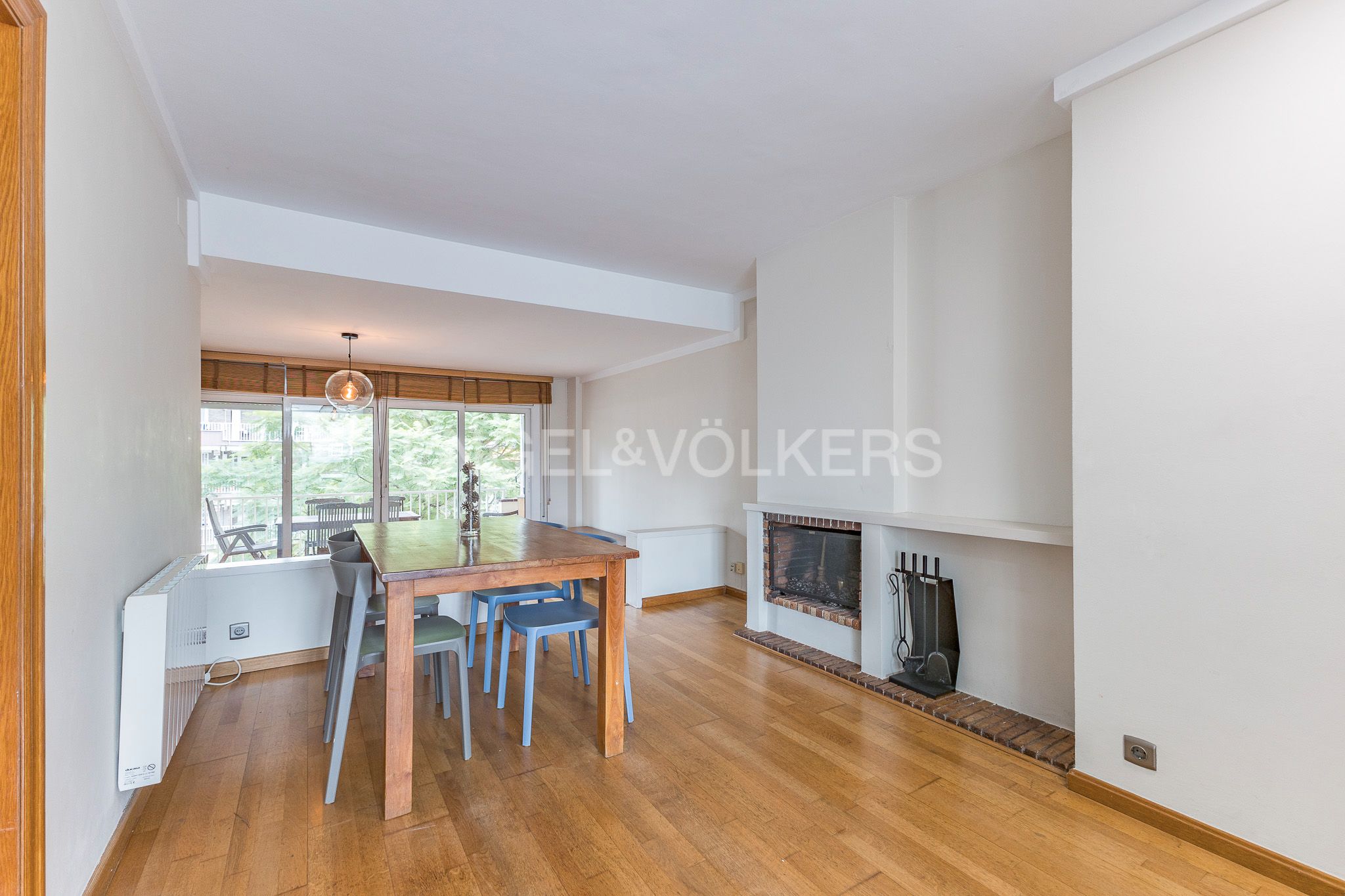 Menjador de Apartament en venda en Gavà amb Aire condicionat, Calefacció i Parquet