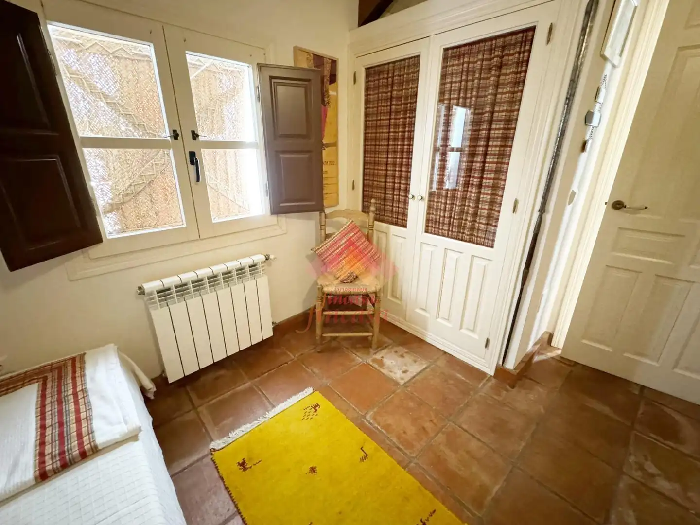 Maisonette zum Verkauf in Ronda mit Heizung, Privatgarten und Balkon