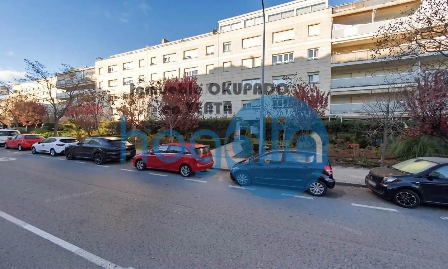 Vista exterior de Pis en venda en Madrid