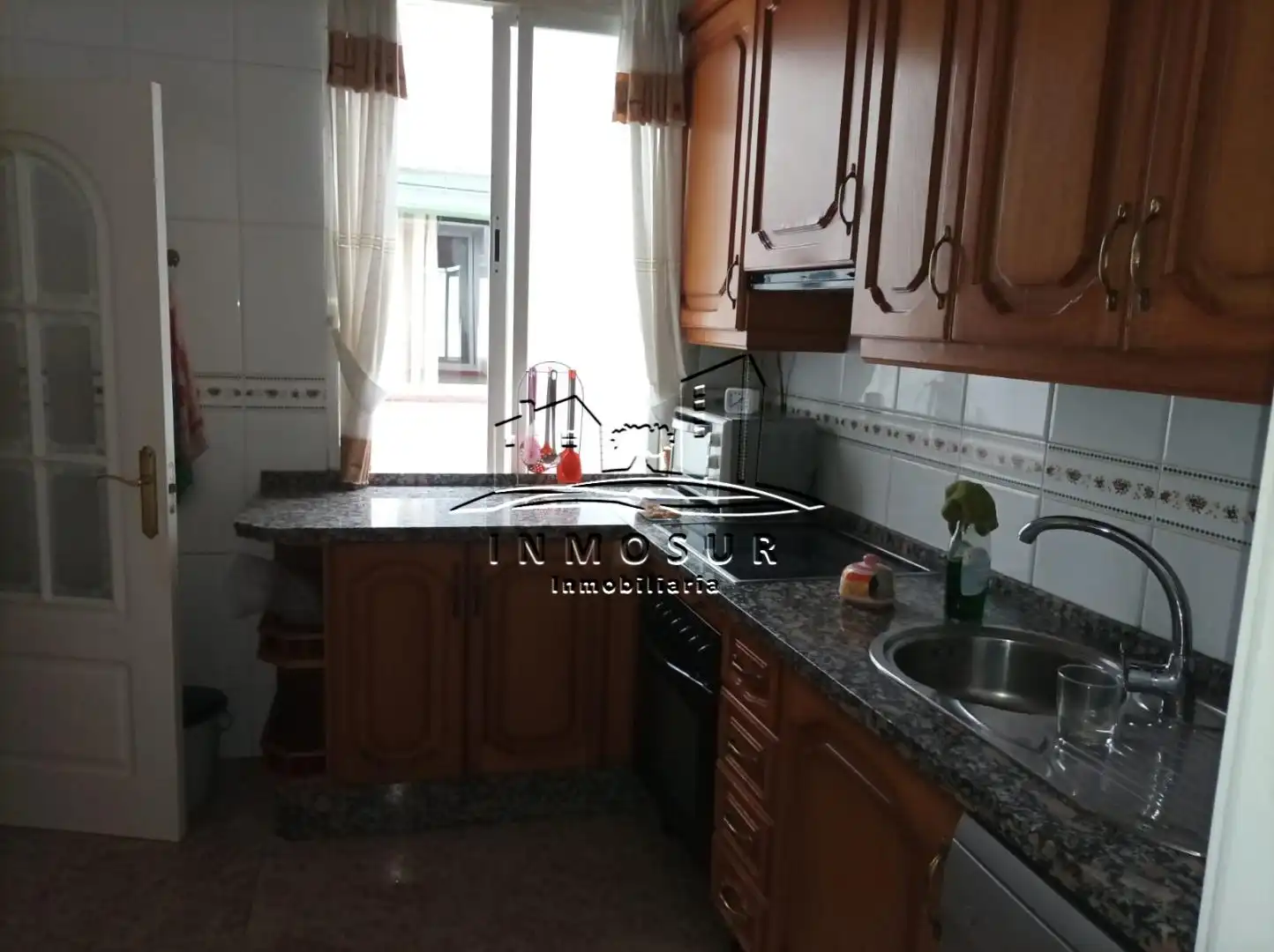 Küche von Wohnung zum Verkauf in Lucena mit Abstellraum