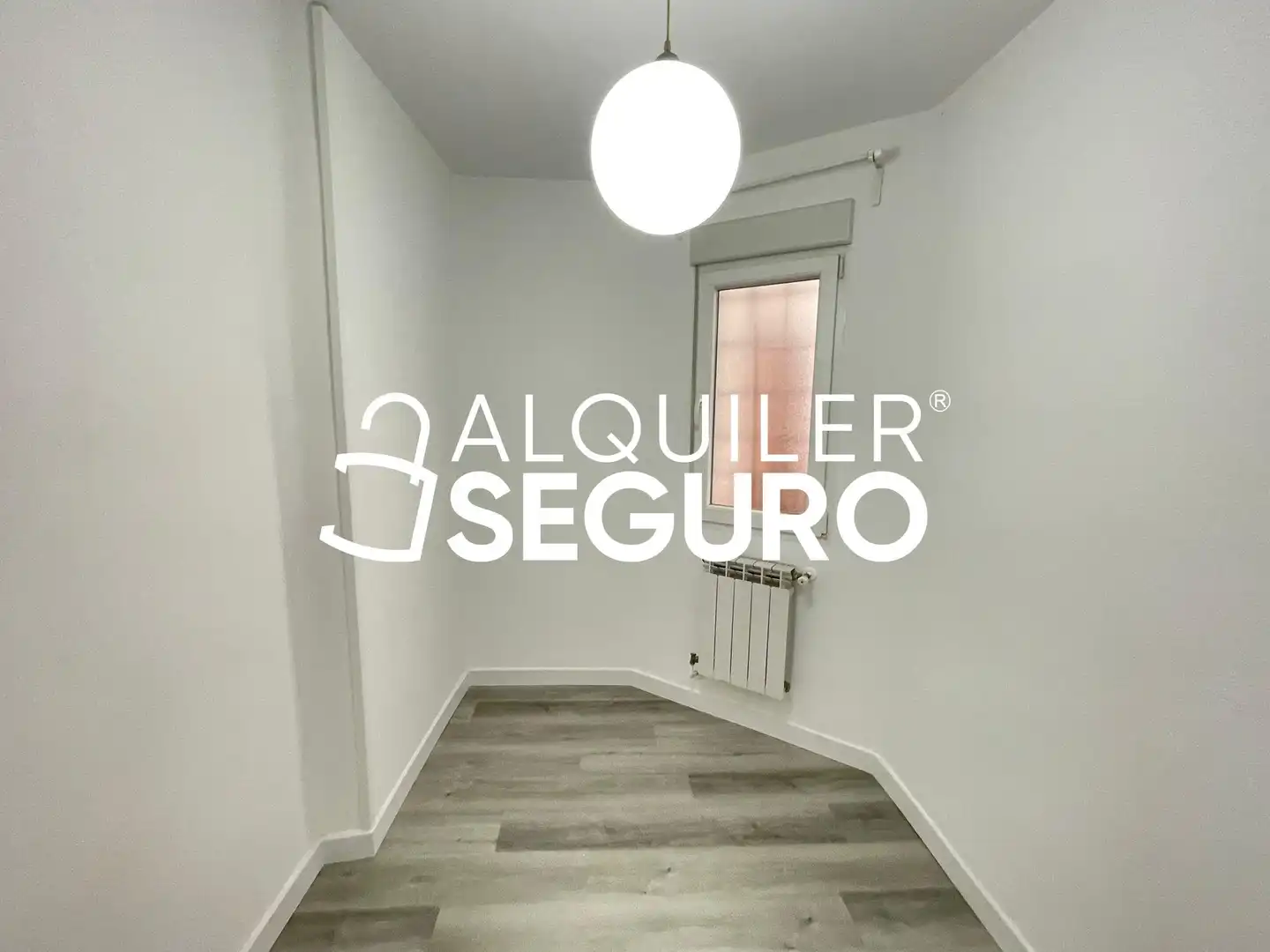 Habitación de Piso de alquiler en Madrid con Calefacción y Terraza