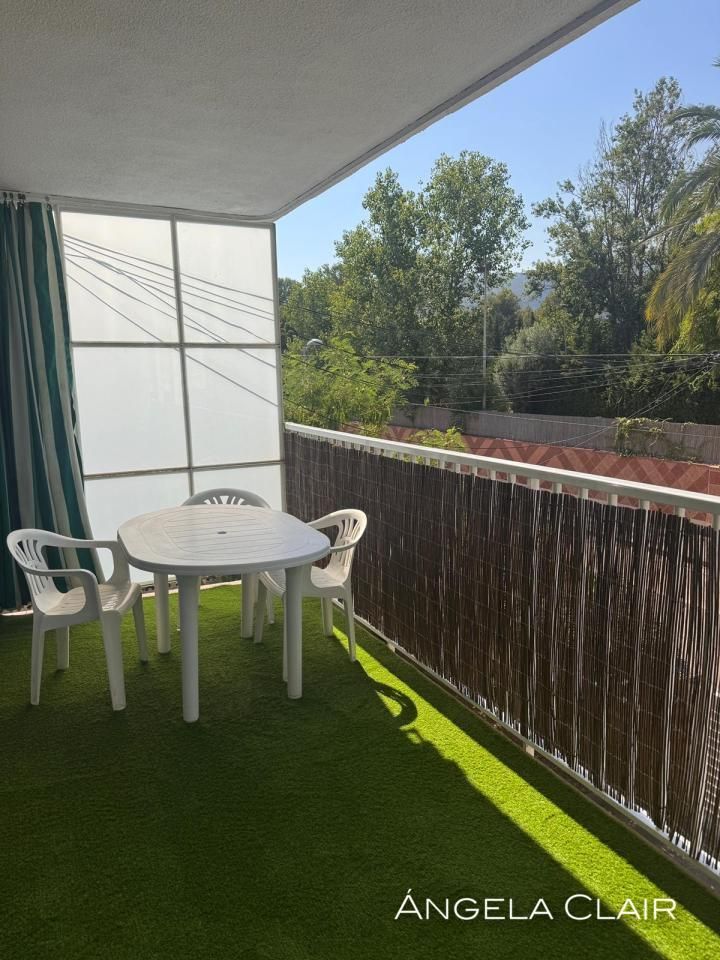 Terrasse von Wohnungen miete in Castelldefels mit Parkett, Terrasse und Abstellraum