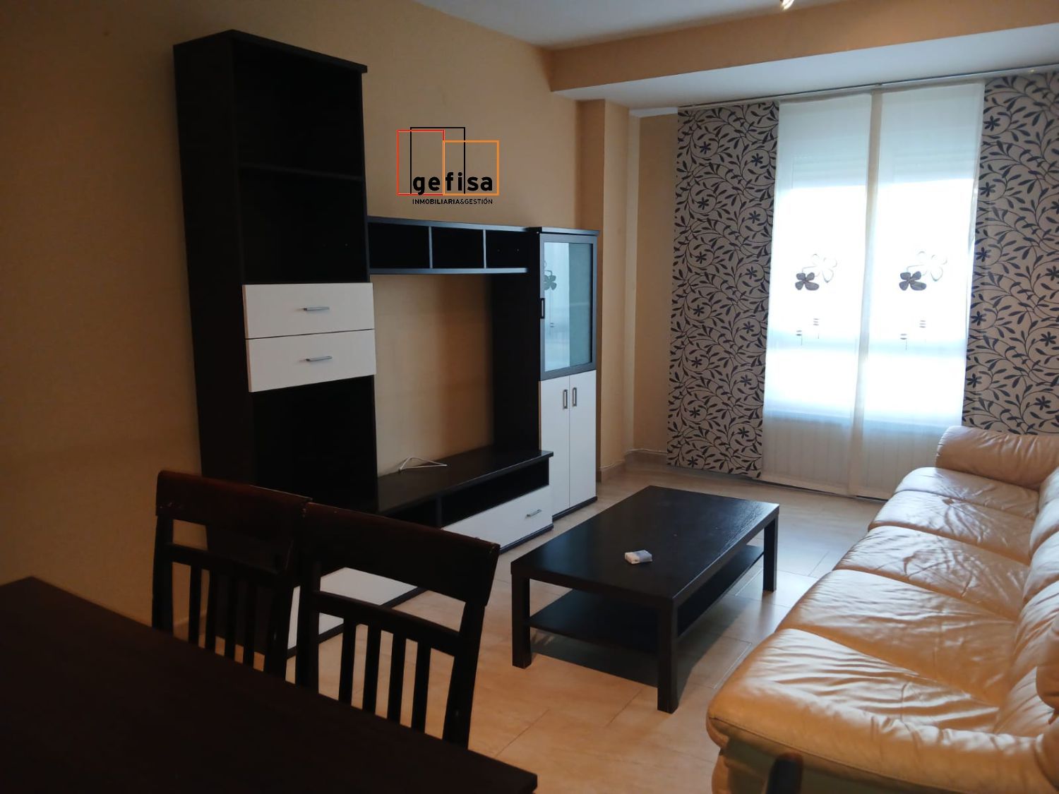 Living room of Flat for sale in Valdepeñas  with Air Conditioner and Heating