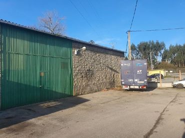 Industriegebäude zum Verkauf in Belga La