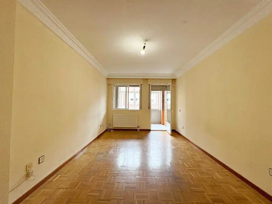 Schlafzimmer von Wohnung zum Verkauf in Salamanca mit Heizung, Parkett und Terrasse