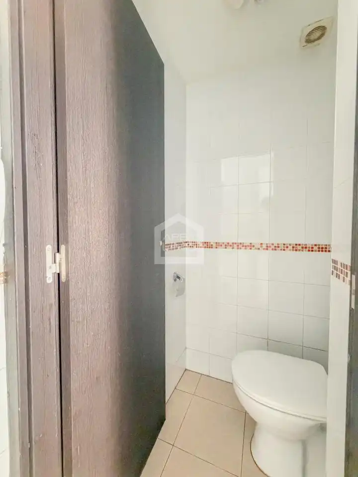Local comercial en venda a Calle Olimpiada 5, imagen 5