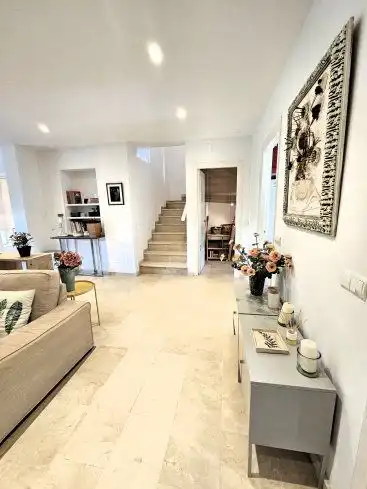 Detached homes for rent in Sotogrande  with Air Conditioner, Private garden and Terrace
