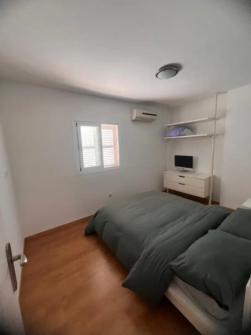 Schlafzimmer von Dachboden zur Miete in Nord