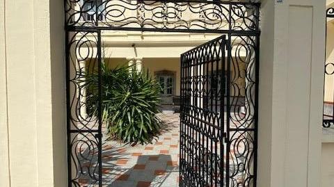 Foto 4 de Oficina de lloguer a Pardaleras, Badajoz Capital