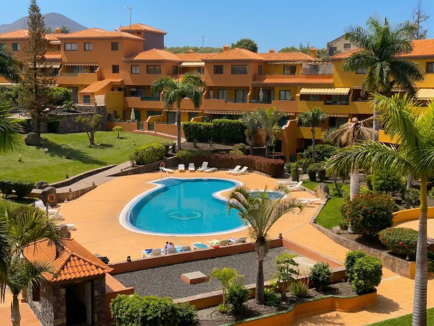 Vista exterior de Ático en venta en Puerto de la Cruz con Aire acondicionado, Jardín privado y Terraza