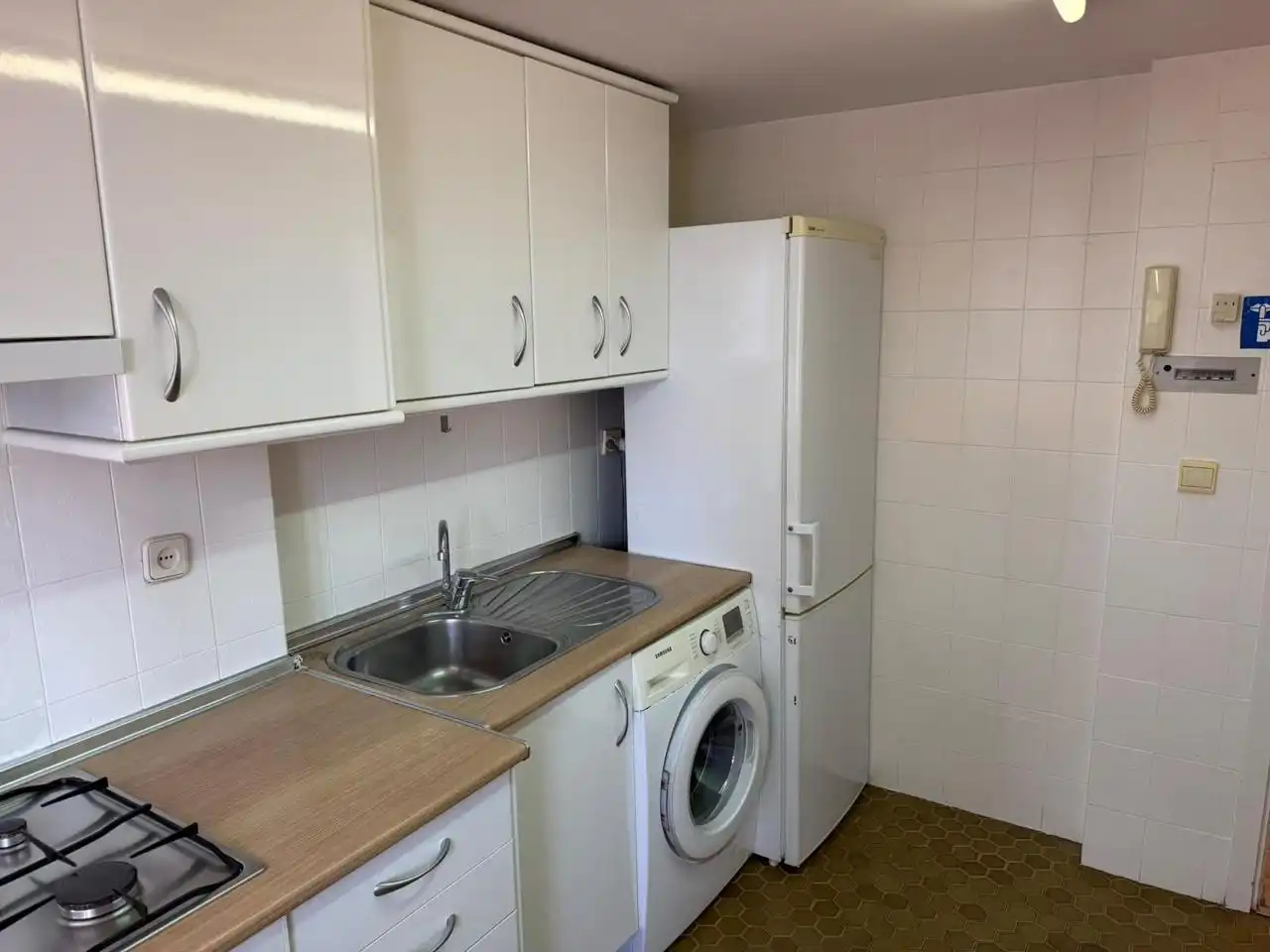 Küche von Wohnung zur Miete in Ciudad Lineal