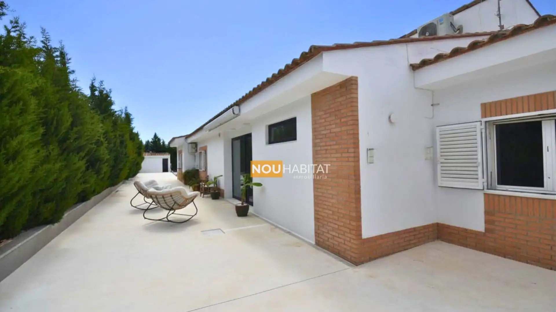 Vista exterior de Casa o chalet en venta en Turís con Aire acondicionado, Calefacción y Jardín privado
