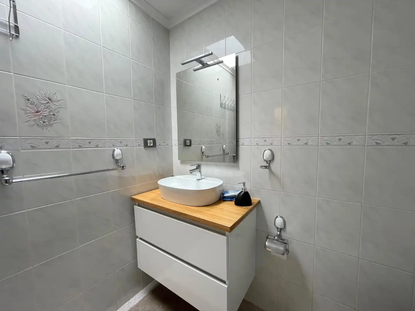 Bathroom of Houses for rent in San Bartolomé de Tirajana  with Air Conditioner, Terrace and Furnished
