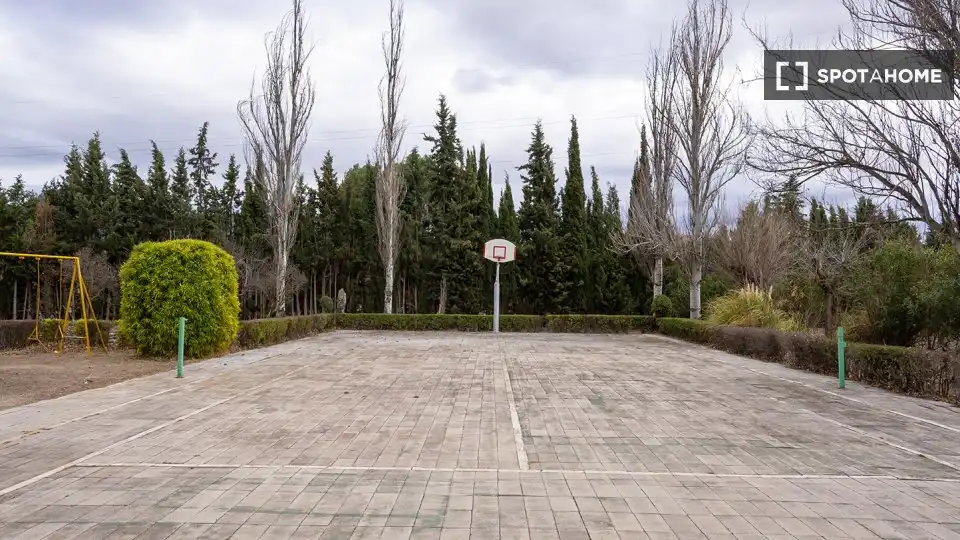 Parking de Piso para compartir en Las Tiesas