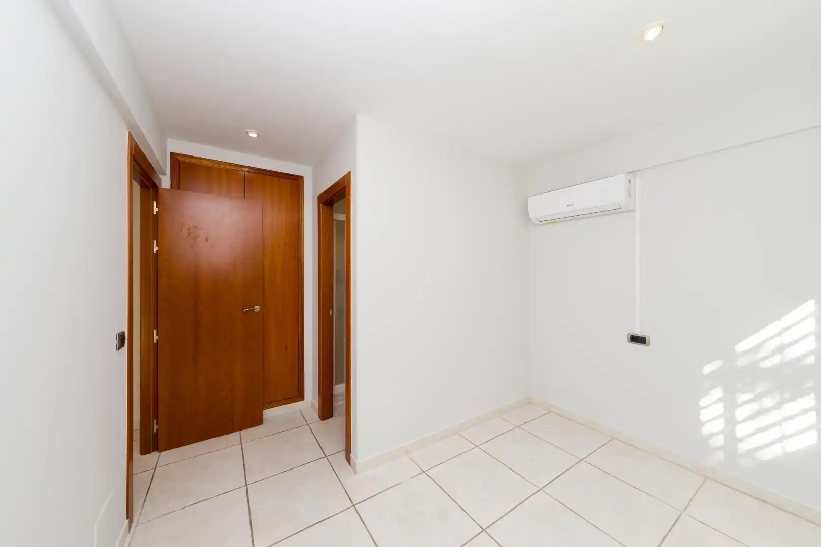 Chalet con piscina en venta en Calle SIGALERO 29, imagen 17