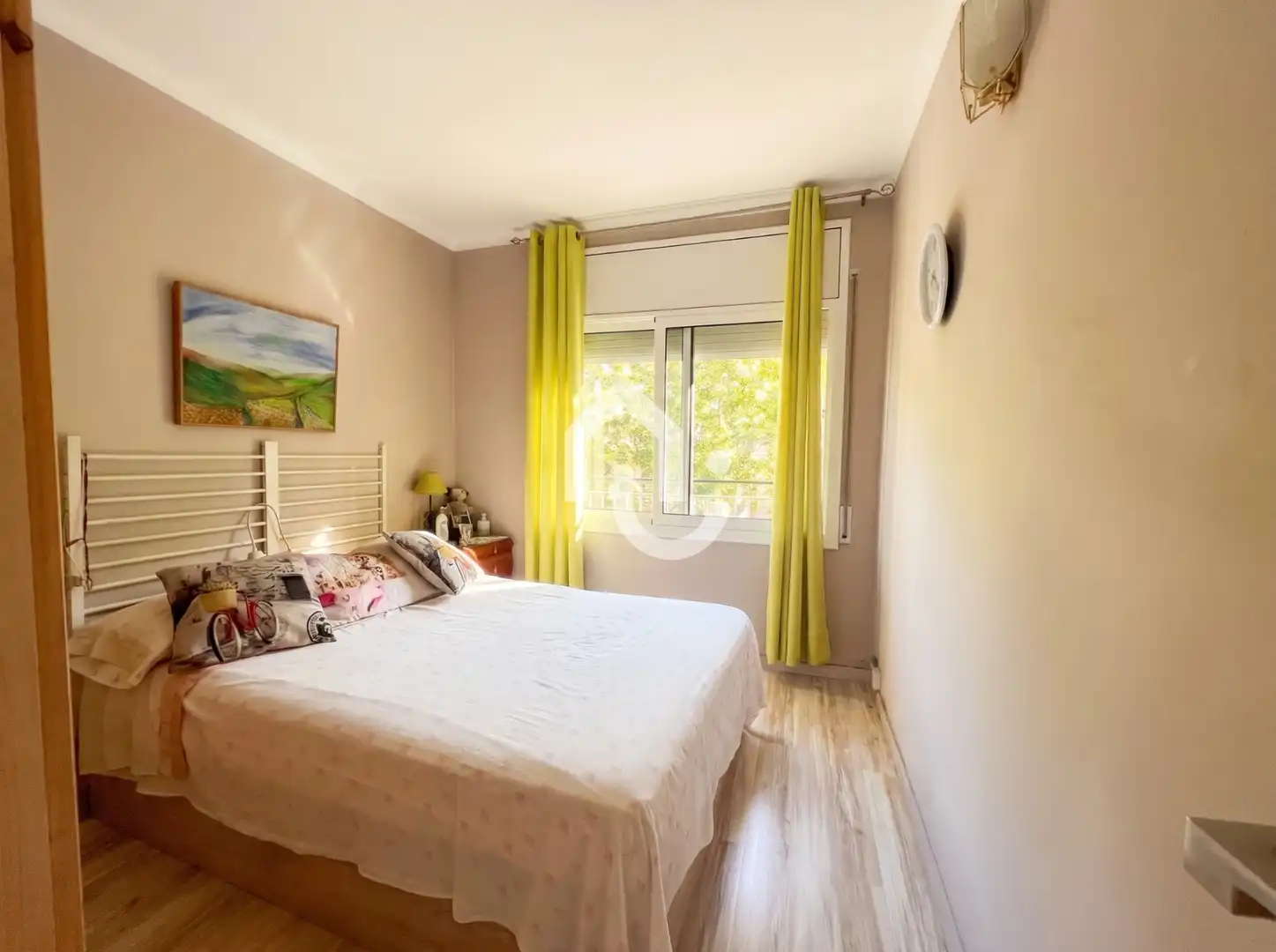 Bedroom of Flat for sale in Santa Coloma de Gramenet