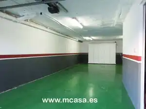 Casa adosada en venda en Vigo  amb Calefacció, Jardí privat i Terrassa