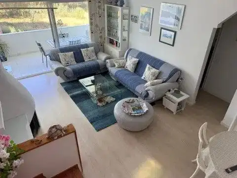 Sala d'estar de Àtic en venda en Platja de Pals