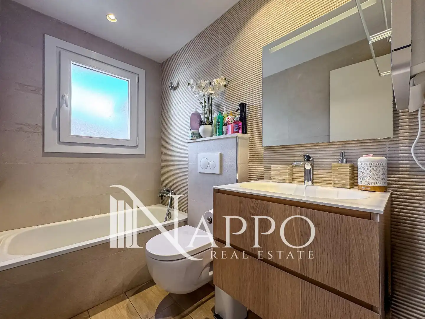 Baño de Casa adosada en venta en Calvià con Aire acondicionado, Calefacción y Jardín privado