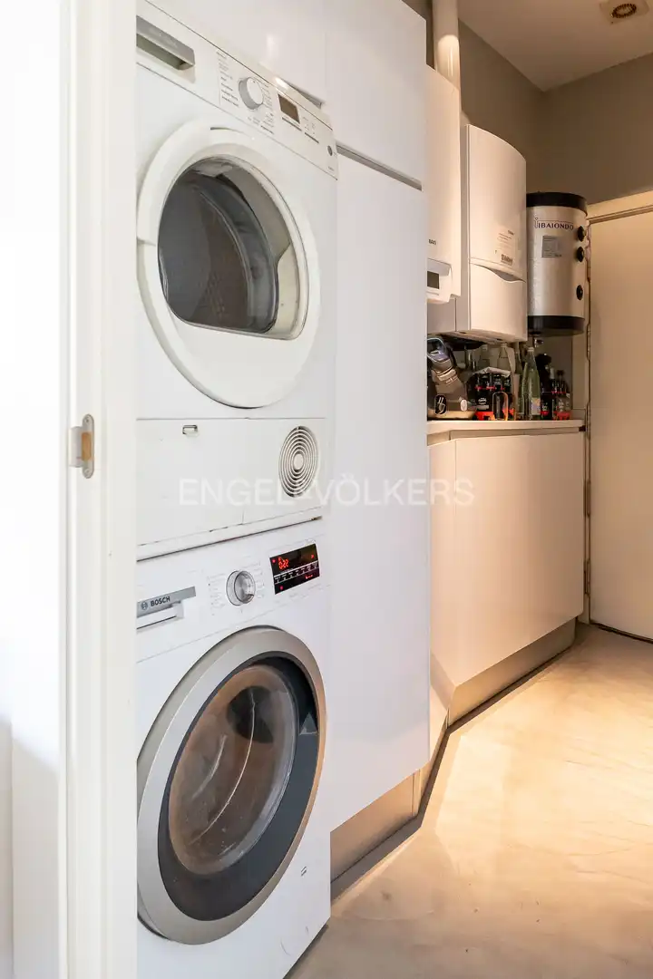 Kitchen of Flat for sale in Madrid  with Air Conditioner, Heating and Parquet flooring