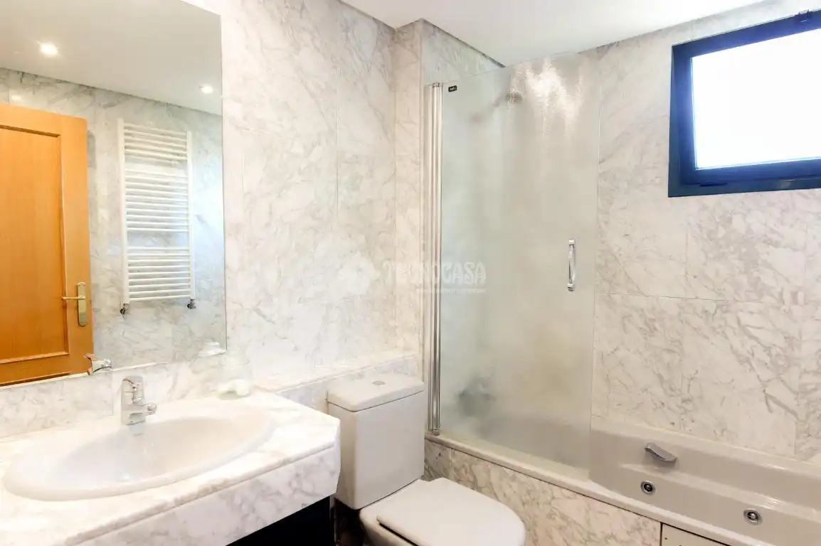 Flat with pool for sale in Barajas, imagen 28