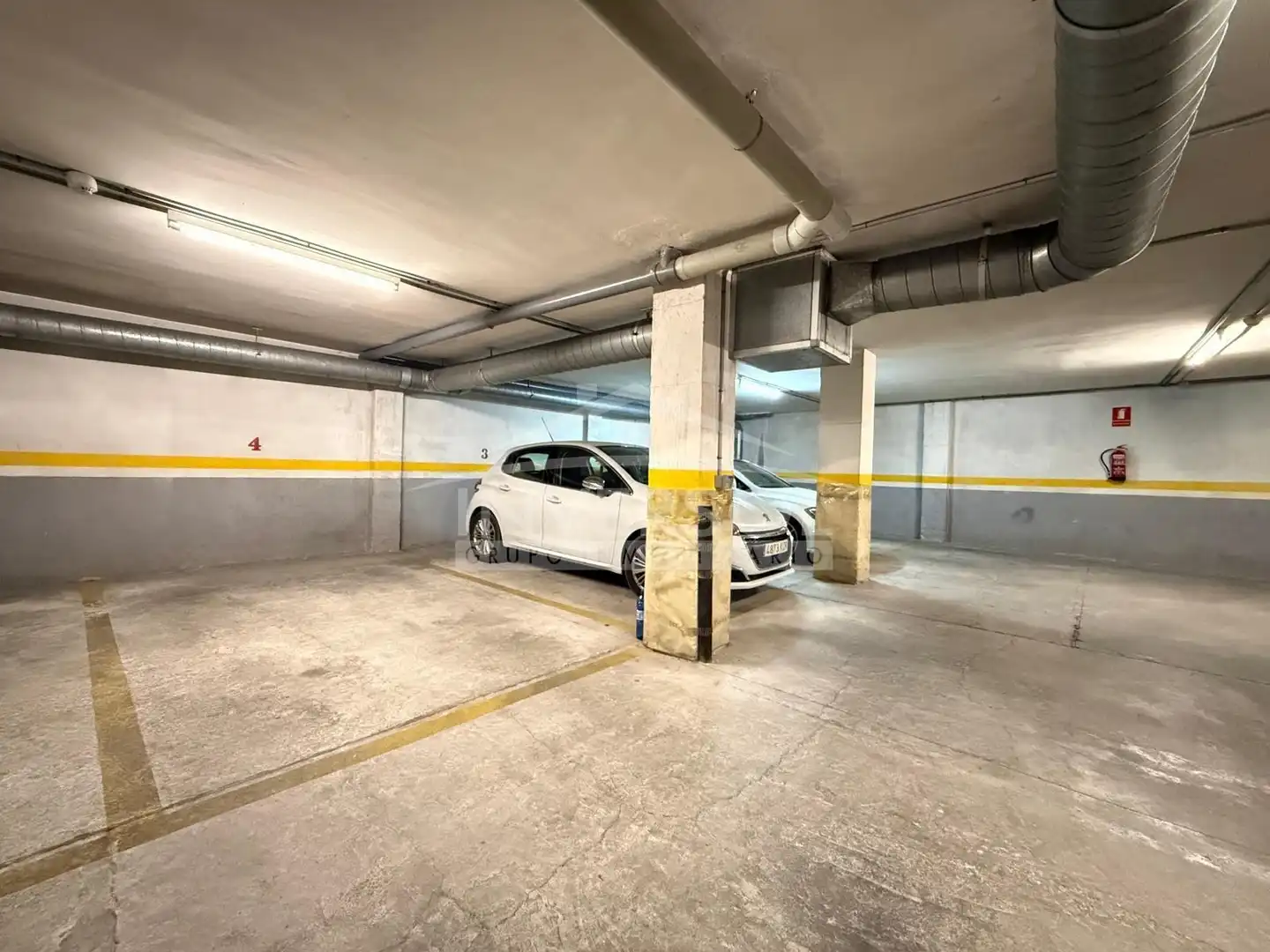 Parking de Ático en venta en El Ejido con Aire acondicionado, Calefacción y Parquet