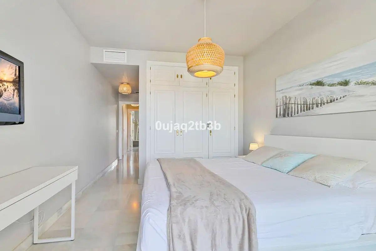 Bedroom of Apartments for sale in Marbella  with Air Conditioner, Alarm and Community pool
