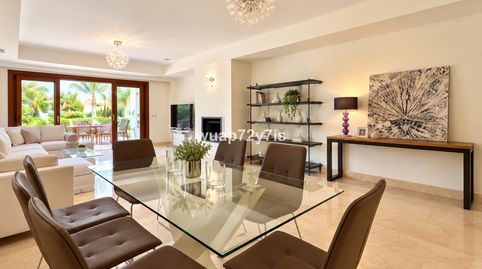 Foto 3 de Piso en venta en La Carolina - Guadalpín, Marbella