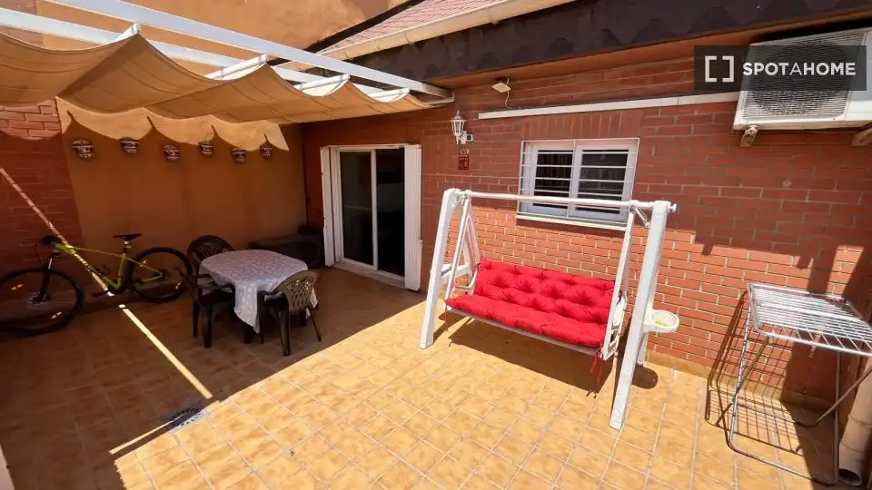 Terrasse von Wohnung zur Miete in Valencia mit Klimaanlage, Heizung und Möbliert