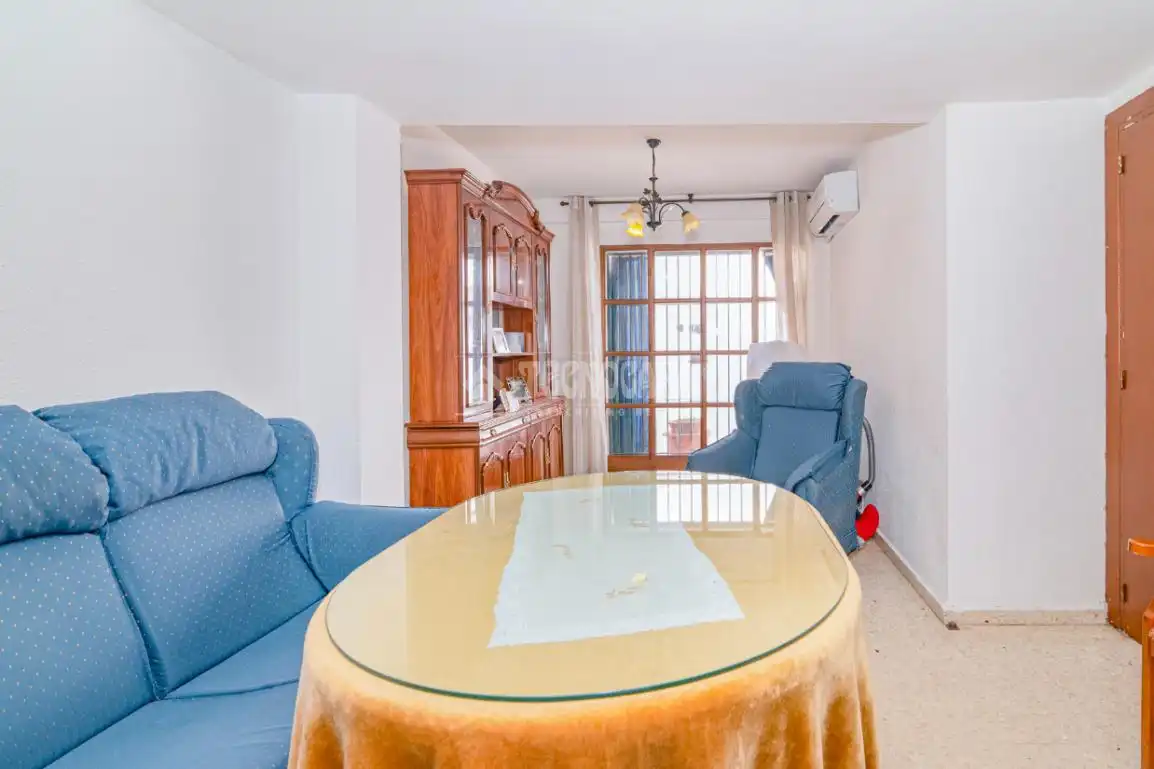 Living room of Detached homes for sale in Lucena  with Furnished
