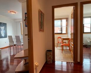 Apartament de lloguer en Ourense Capital  amb Calefacció, Parquet i Moblat