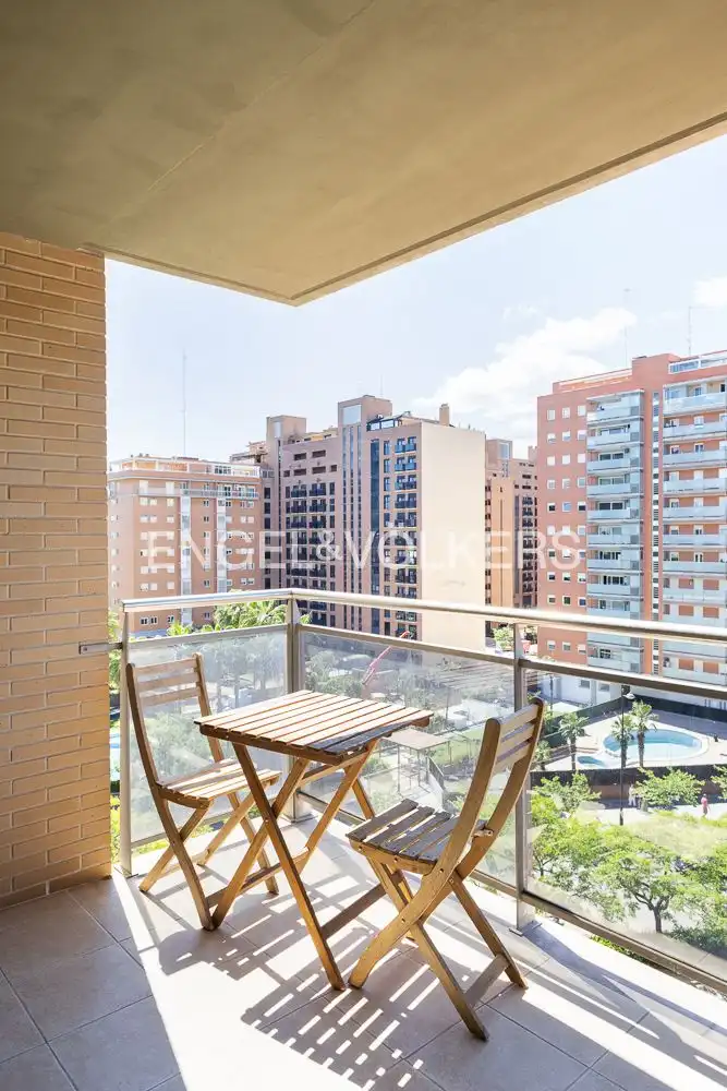 Terrassa de Pis de lloguer en Valencia amb Aire condicionat, Calefacció i Parquet