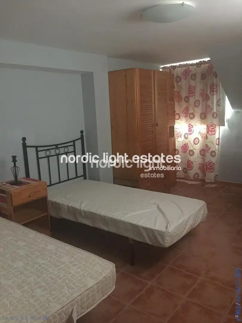 Habitación de Casa o chalet en venta en Nerja con Terraza y Piscina