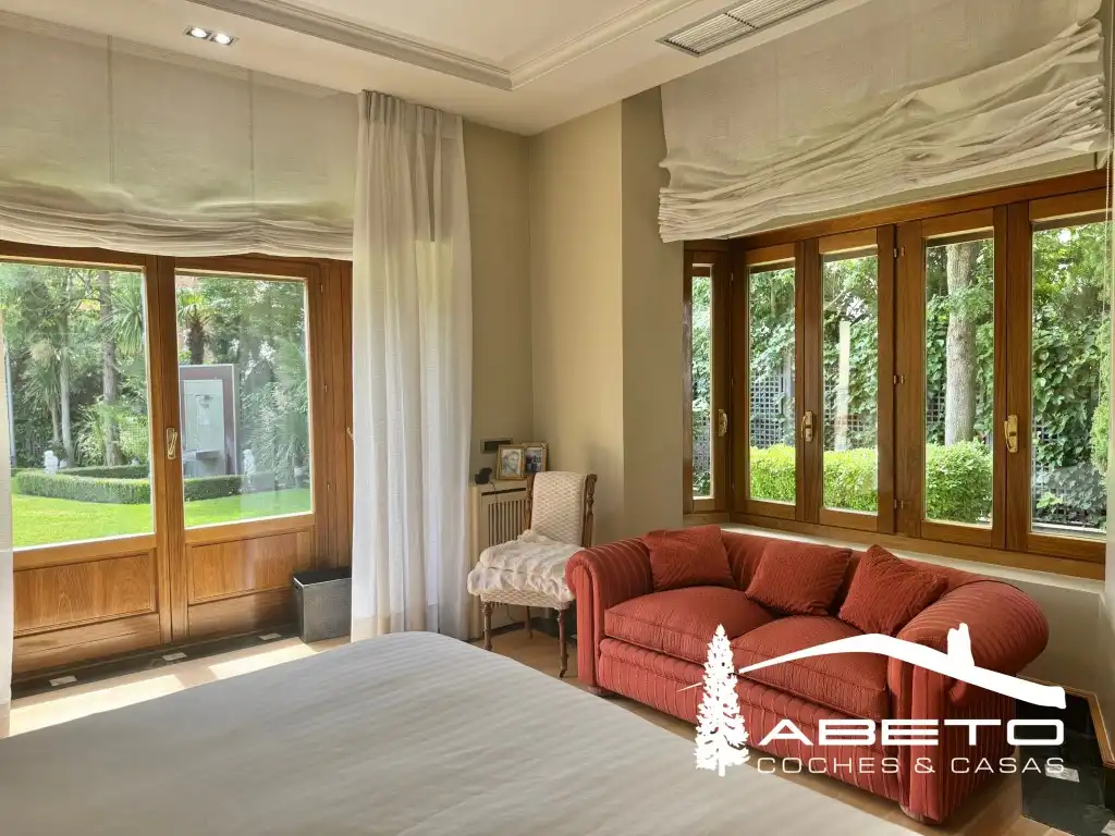 Habitación de Casa o chalet en venta en Madrid