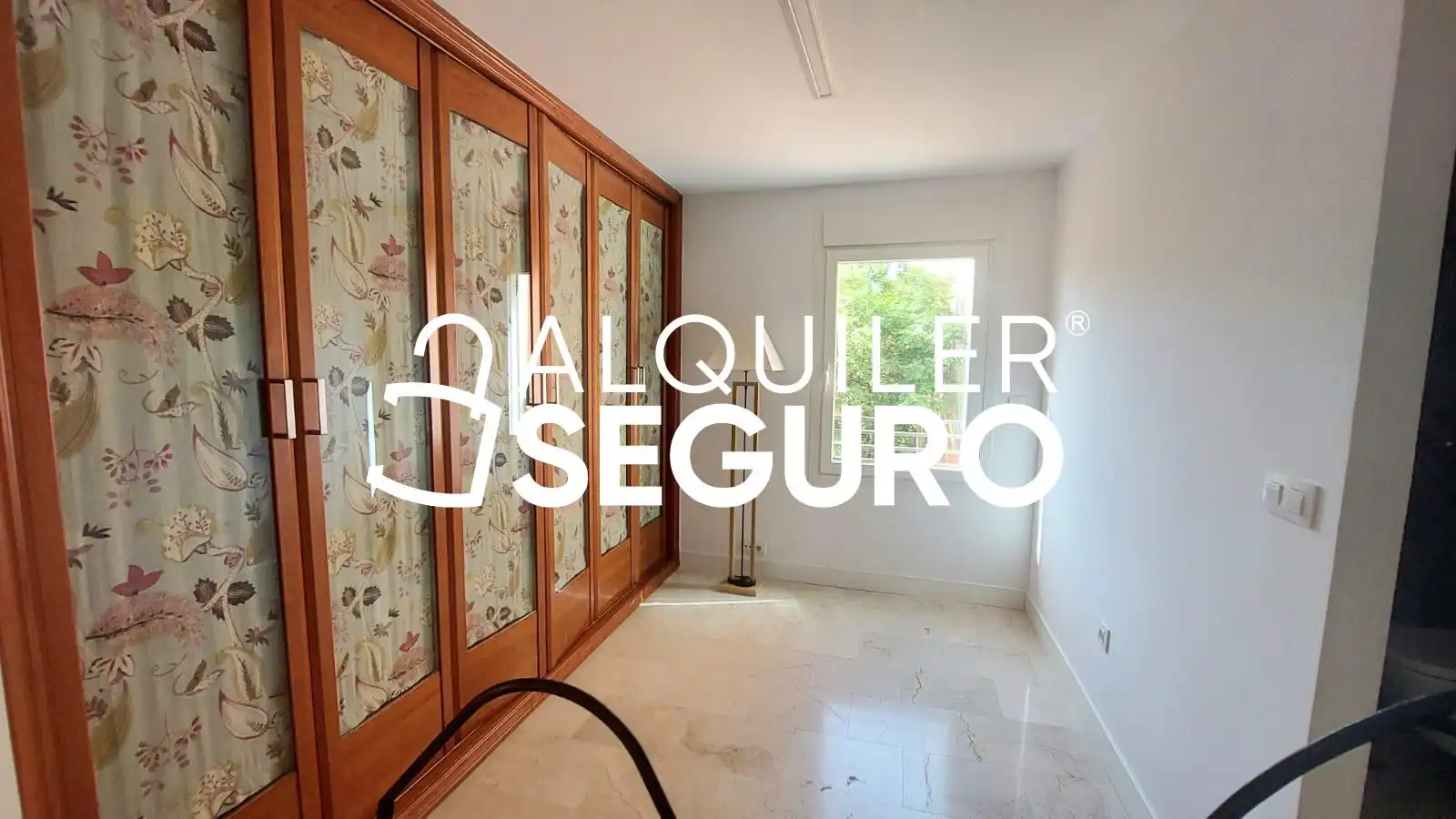 Schlafzimmer von Wohnung zur Miete in Madrid mit Klimaanlage und Möbliert